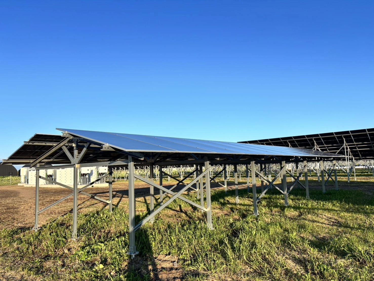 Agri-PV drivhus: dobbel inntekt fra enkelt land