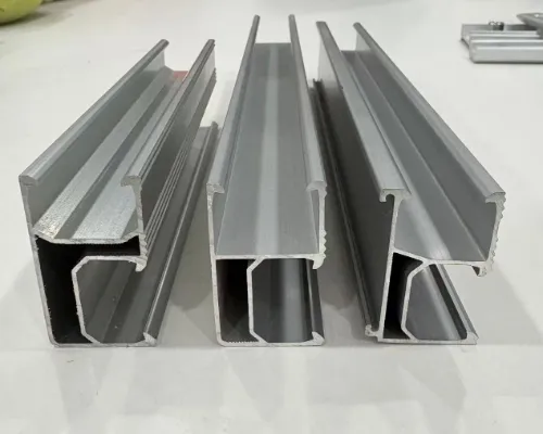 Fotovoltaisk aluminiumslegering R47 skinner